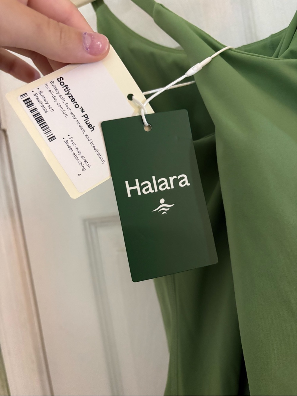 HALARA Olive Green Camisole Tank Top